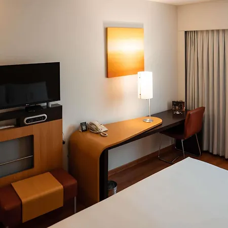 Novotel Lima San Isidro Exterior photo