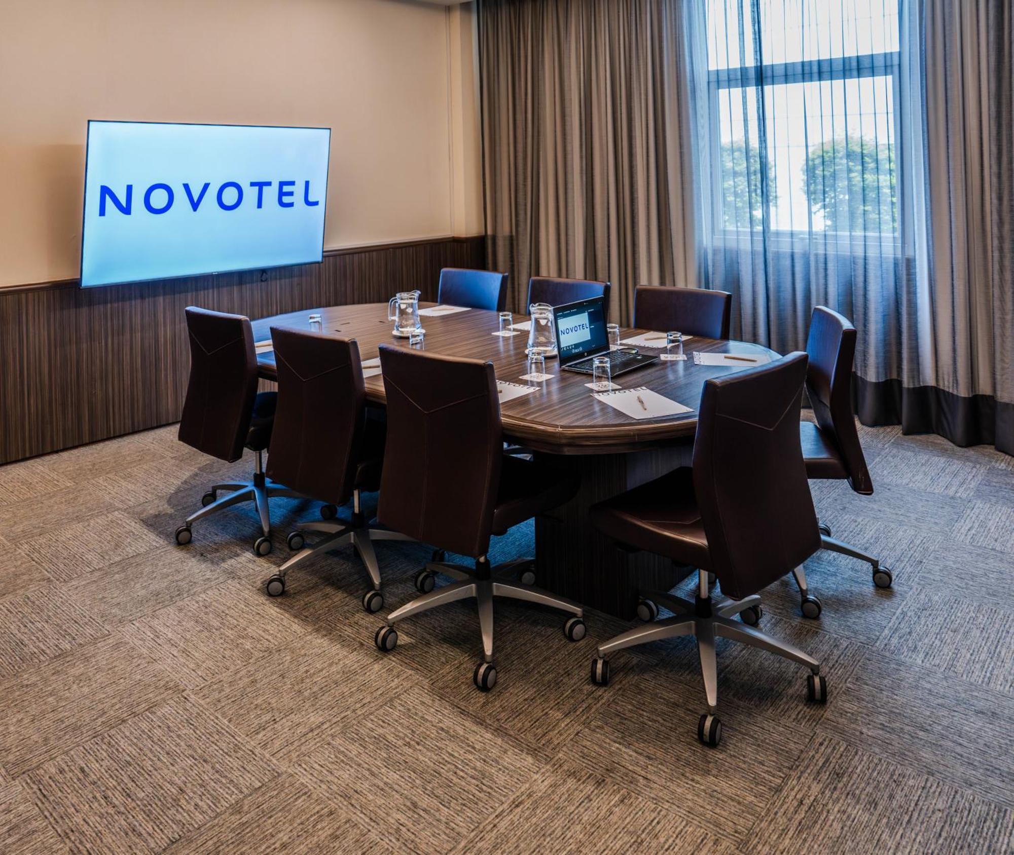 Novotel San Isidro 4*