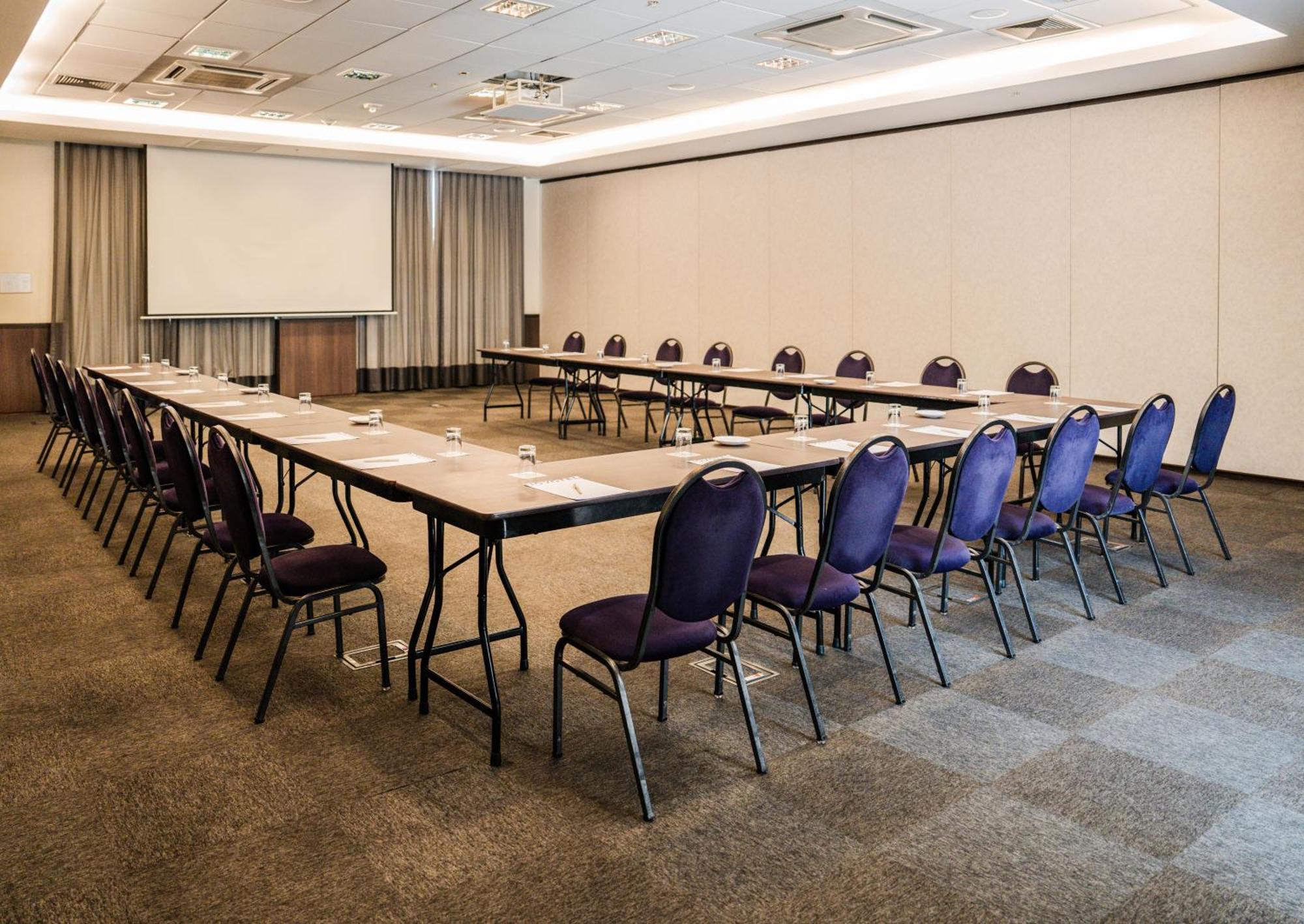 Hotel Novotel San Isidro 4*