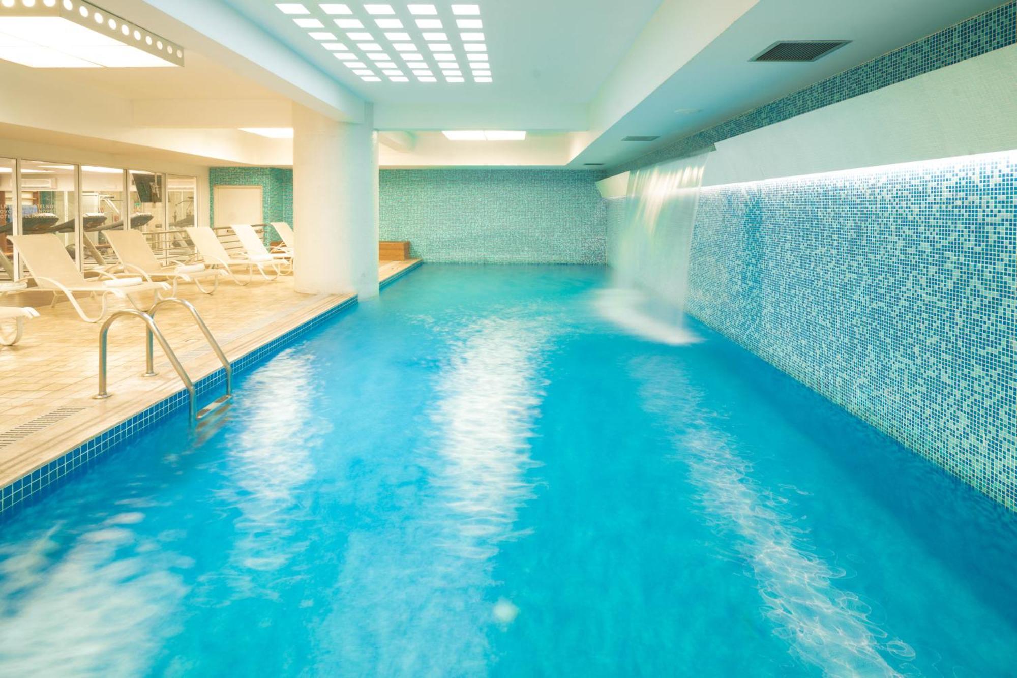 Novotel San Isidro Hotel 4*