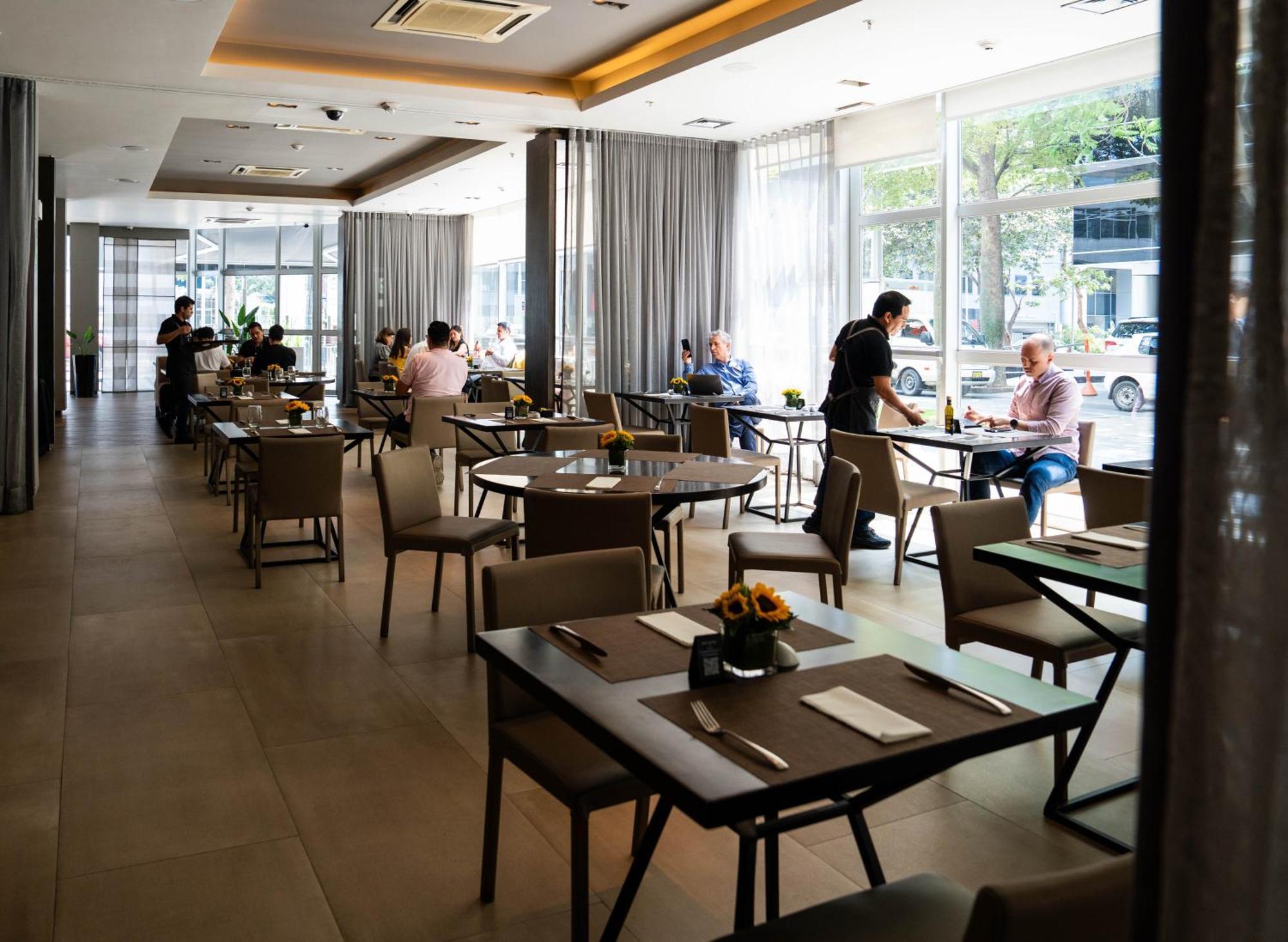 Novotel San Isidro 4*