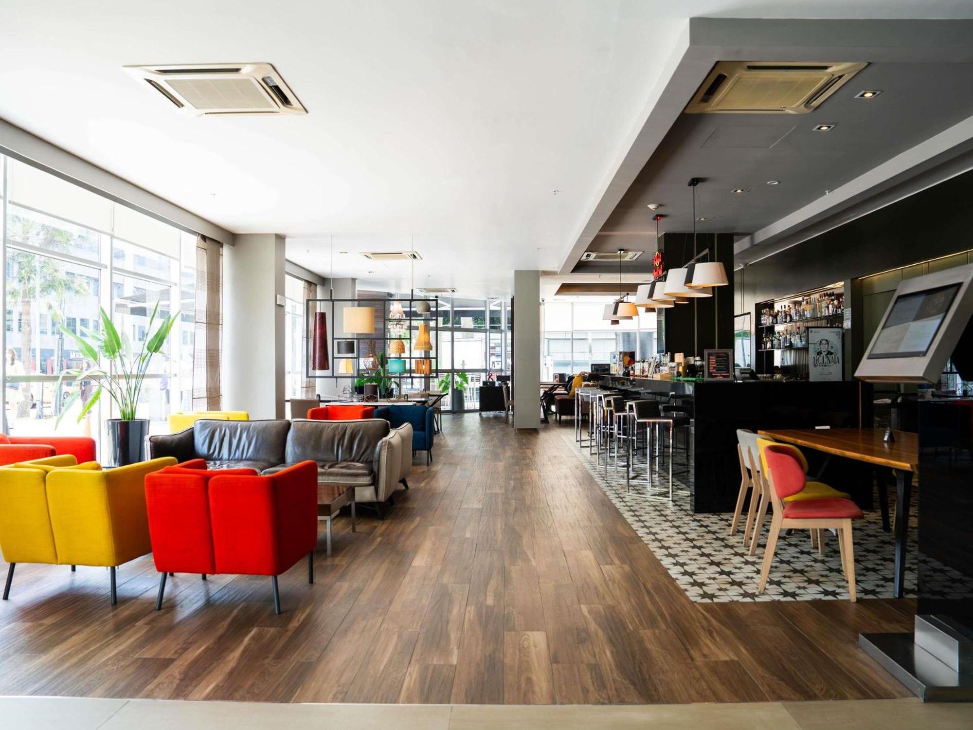 Hotel Novotel San Isidro 4*